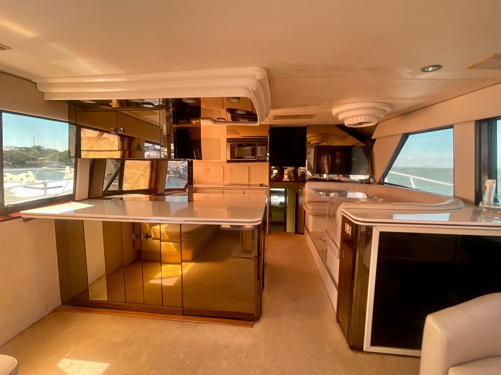 Yate Big Thunder - Imagen 16